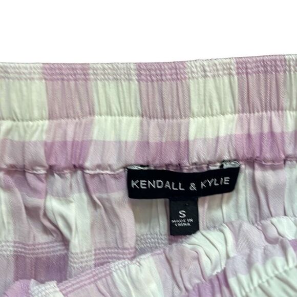 Kendall and Kylie pull on mini skirt size small - Picture 3 of 3